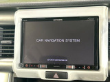 【大画面ナビ】人気の大型8インチナビを装備。存在感のある大画面はインパクト大!ナビ利用時のマップ表示は見やすく、テレビやDVDは臨場感がアップ!いつものドライブがグッと楽しくなります♪