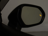 BSM(ブラインドスポット)モニター装備!死角の車の接近をお知らせしてくれる安全装備になります!