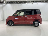 両側パワースライドドア付きだから、狭い駐車スペースなどでの 乗り降りラクラク!小さなお子さまのいるご家庭には嬉しい装備。
