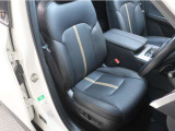 【パワーシート】電動なので、きめ細かい調整ができます!自分自身の運転姿勢に合わせた、適切なドライビングポジションが確保できます♪