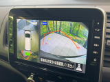 【アラウンドビューモニター】専用のカメラにより、上から見下ろしたような視点で360度クルマの周囲を確認することができます☆死角部分も確認しやすく、狭い場所での切り返しや駐車もスムーズに行えます。