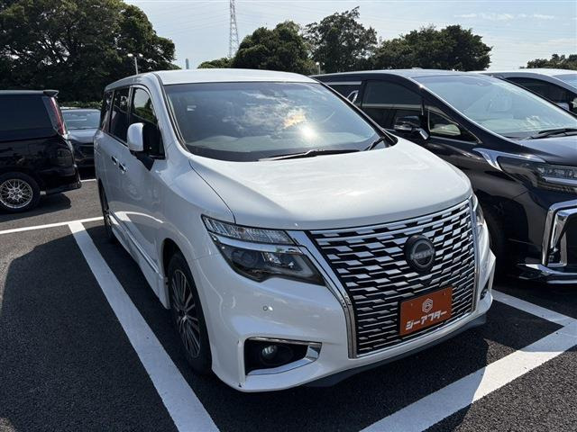 日産 エルグランド 
