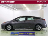 車線はみ出し防止警告【レーンアシスト】、衝突予防および衝突安全システム【PCS】で安心を。障害物や歩行者などを検知、警告してくれる【クリアランスソナー】がトラブルを未然に防ぐサポートをしてくれます。
