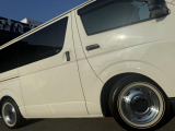 自社認証工場を完備しておりますので、納車前の車検・整備や、アフターメンテナスもばっちりですので、安心して当社にお任せ下さい。また、当社にて車輌ご成約のお客様はオイル交換永久無料のサービス付きです!また