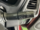 【オートライト(AUTO)】外の明るさをシステムが感知して、自動でヘッドライトが点灯します!ヘッドライトをつけ忘れを防ぐ便利機能です
