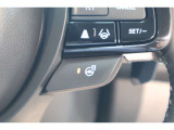 ステアリングヒーター装備!すぐ温まるので冬の寒い時期も快適に運転出来ます!