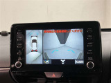 全周囲カメラ付きで車庫入れも安心ですね。