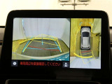 マルチビューバックガイドモニターで、後方を確認しながら安心して駐車することができます。運転初心者も熟練者も必須の機能ですよ!