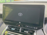 【純正12.3インチワイドナビ】高級感とインパクトのある大型ワイドナビを装備。各種オーディオ操作はもちろん、横長ワイド画面でのマップ2分割表示など、利便性も高いナビです♪