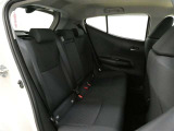ゆとりある広々とした車内空間は、ドライブを始め買い物やレジャーなど、幅広く活躍します。一人でもみんなとでもお出かけを楽しみましょう!