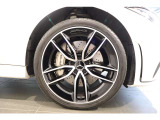 お気軽にお問い合わせください。Tel:075-325-0440 Mobile:070-2313-8676  中古車担当:時女まで