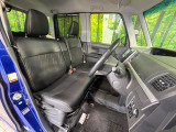 運転席シート廻りは使用感も少なく、良好な状態となっています。丁寧に使われていたことがよくわかりますね。