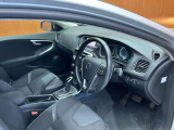V40 D4 モメンタム ディーゼル 修復歴無し