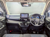 とっても視界が広くて、女性も運転しやすいですよ!!!