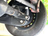 お車を安心してお乗りいただく為には、足回りの定期点検が欠かせません。サービスサポート(有償保証)では無料点検もご提供しており、安心のカーライフをお過ごしいただけるサポート体制が整っています。