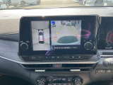 【アラウンドビューモニター】ー空から見下ろしているかのような映像で駐車をアシスト!これでバック駐車も安心ですね♪♪
