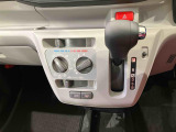 納車前にはプロのメカニックが、各部の点検を行います。ディーラーにしか出来ない品質、そしてサービスできっと満足していただけると思います!
