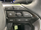 【レーダークルーズコントロール】高速道路での長距離走行が楽に!!自動で速度を保つクルーズコントロールが、衝突軽減システムと連携し、前方の車両を感知して車間を保つように速度調節してくれます!!