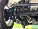 お車を安心してお乗りいただく為には、足回りの定期点検が欠かせません。サービスサポート(有償保証)では無料点検もご提供しており、安心のカーライフをお過ごしいただけるサポート体制が整っています。