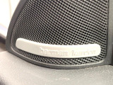 ●harman/kardonサウンドシステム:オーディオ専門メーカーが手掛けるプレミアムスピーカーを装備。多数のスピーカーから、音の粒立ちまで分かる高品質な音楽をお楽しみいただけます。