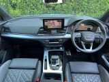 Audiのインテリアはエクステリア同様、優れたデザイン性とクオリティ、そして機能性を兼ね備えております。