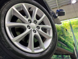 弊社では、全車『修復歴なし』のお車のみ取り扱っております。専任バイヤーによる厳選した仕入れの後、入庫後の車両チェックを行い、ネクステージが認定した高品質な中古車をご提供しております。
