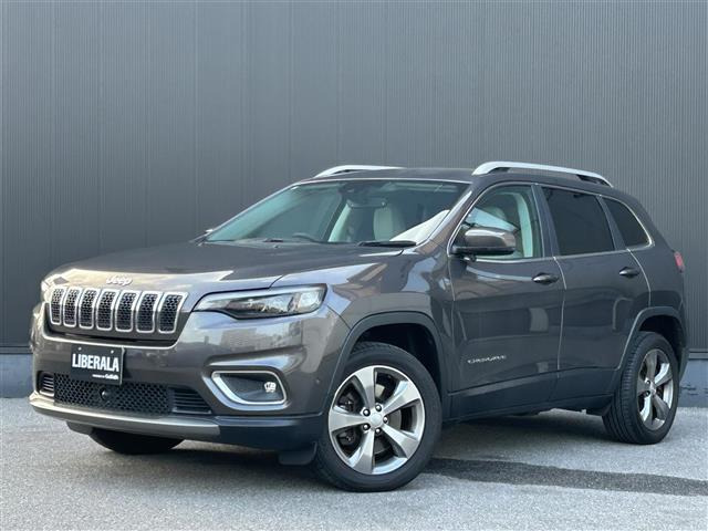 チェロキーリミテッド 4WD4WD 本革シート