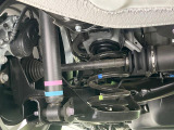 お車を安心してお乗りいただく為には、足回りの定期点検が欠かせません。サービスサポート(有償保証)では無料点検もご提供しており、安心のカーライフをお過ごしいただけるサポート体制が整っています。