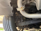 お車を安心してお乗りいただく為には、足回りの定期点検が欠かせません。サービスサポート(有償保証)では無料点検もご提供しており、安心のカーライフをお過ごしいただけるサポート体制が整っています。