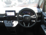 Honda車が初めての方にも扱いやすく分かりやすいインパネ周りと各種スイッチ類です。