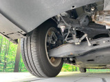お車を安心してお乗りいただく為には、足回りの定期点検が欠かせません。サービスサポート(有償保証)では無料点検もご提供しており、安心のカーライフをお過ごしいただけるサポート体制が整っています。