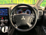 【純正革巻きステアリング】上質な革を使用することで、手にしっかり馴染みとても運転しやすいハンドルです♪