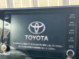 【純正8インチナビ】人気の純正ナビを装備しております。ナビの使いやすさはもちろん、オーディオ機能も充実!キャンプや旅行はもちろん、通勤や買い物など普段のドライブも楽しくなるはず♪