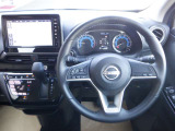 清潔で広々した座席です!是非、現車を見て体感してみてください。