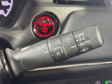 【オートライト(AUTO)】外の明るさをシステムが感知して、自動でヘッドライトが点灯します!ヘッドライトをつけ忘れを防ぐ便利機能です。