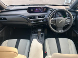 UX 250h Fスポーツ 本革シート ワンオーナー