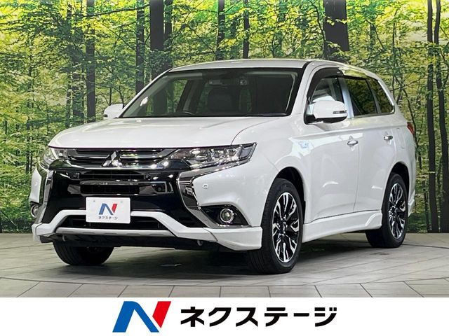 アウトランダーPHEV 2.0 G ナビパッケージ 4WD