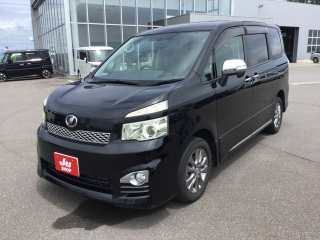トヨタ ヴォクシー 