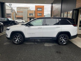 どの角度からみても「あッJeepだ」と言われますよ。