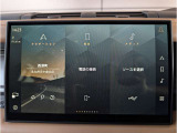 新しく生まれ変わったインフォテイメントシステム「Pivi Pro」を搭載します。AppleCarPlay / Android Auto接続にも対応。より直感的でスマートな操作が可能となります。