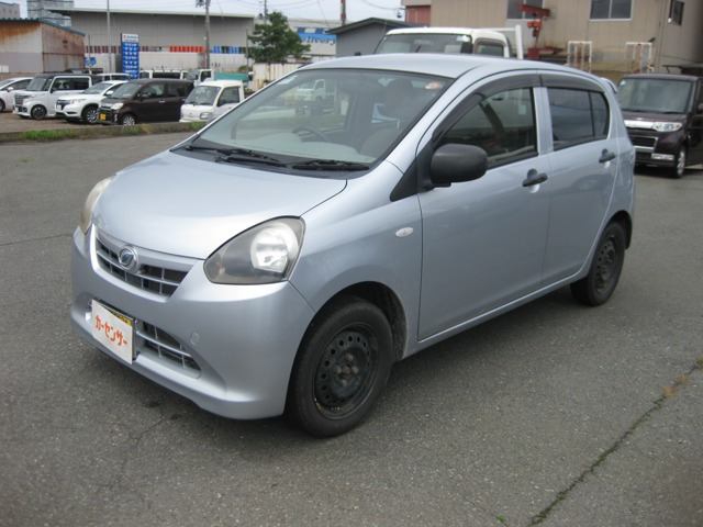 ミライースLf メモリアルエディション 4WD