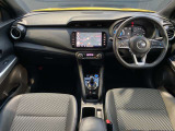 キックスの運転席周りの画像です。