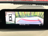 【360&deg;ビューモニター】専用のカメラにより、上から見下ろしたような視点で360度クルマの周囲を確認することができます☆死角部分も確認しやすく、狭い場所での切り返しや駐車もスムーズに行えます。