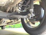 お車を安心してお乗りいただく為には、足回りの定期点検が欠かせません。サービスサポート(有償保証)では無料点検もご提供しており、安心のカーライフをお過ごしいただけるサポート体制が整っています。