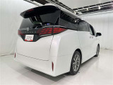 沢山乗れるのがこの車の魅力!2台で移動しないと・・・なんて時もこの車なら1台で!大活躍です♪