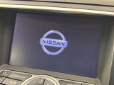 【純正8型ナビ】人気の純正ナビを装備しております。ナビの使いやすさはもちろん、オーディオ機能も充実!キャンプや旅行はもちろん、通勤や買い物など普段のドライブも楽しくなるはず♪