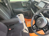 運転席周りきれいに掃除済みです