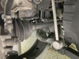お車を安心してお乗りいただく為には、足回りの定期点検が欠かせません。サービスサポート(有償保証)では無料点検もご提供しており、安心のカーライフをお過ごしいただけるサポート体制が整っています。
