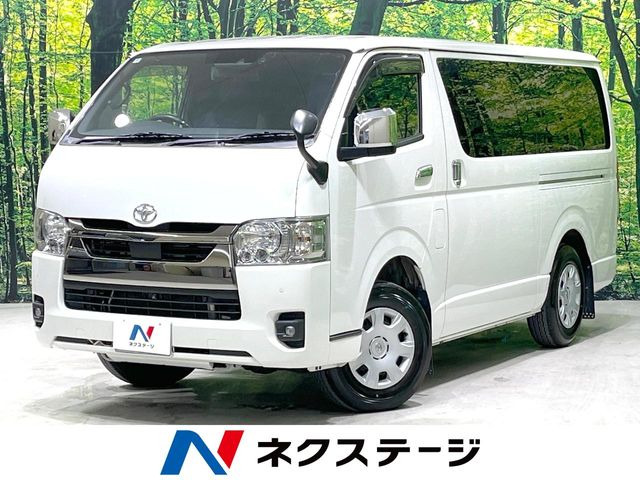 トヨタ ハイエースバン 
