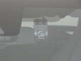 万が一のトラブルのときにも役に立つドライブレコーダーを装備しています。側面衝突や幅寄せ・割り込み対策に!